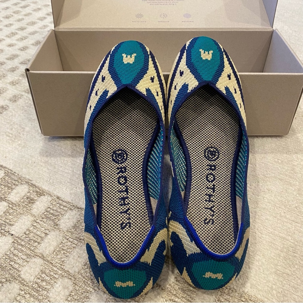 Rothy's Flats; Moroccan Blue; Women’s 8; EUC with box